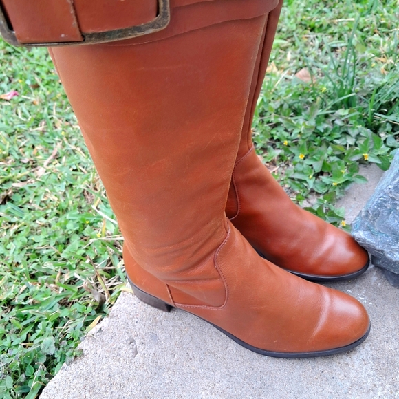 TAHARI KALEY LEATHER BOOTS WOMEN SIZE 6.5 M BROWN - Picture 2 of 9